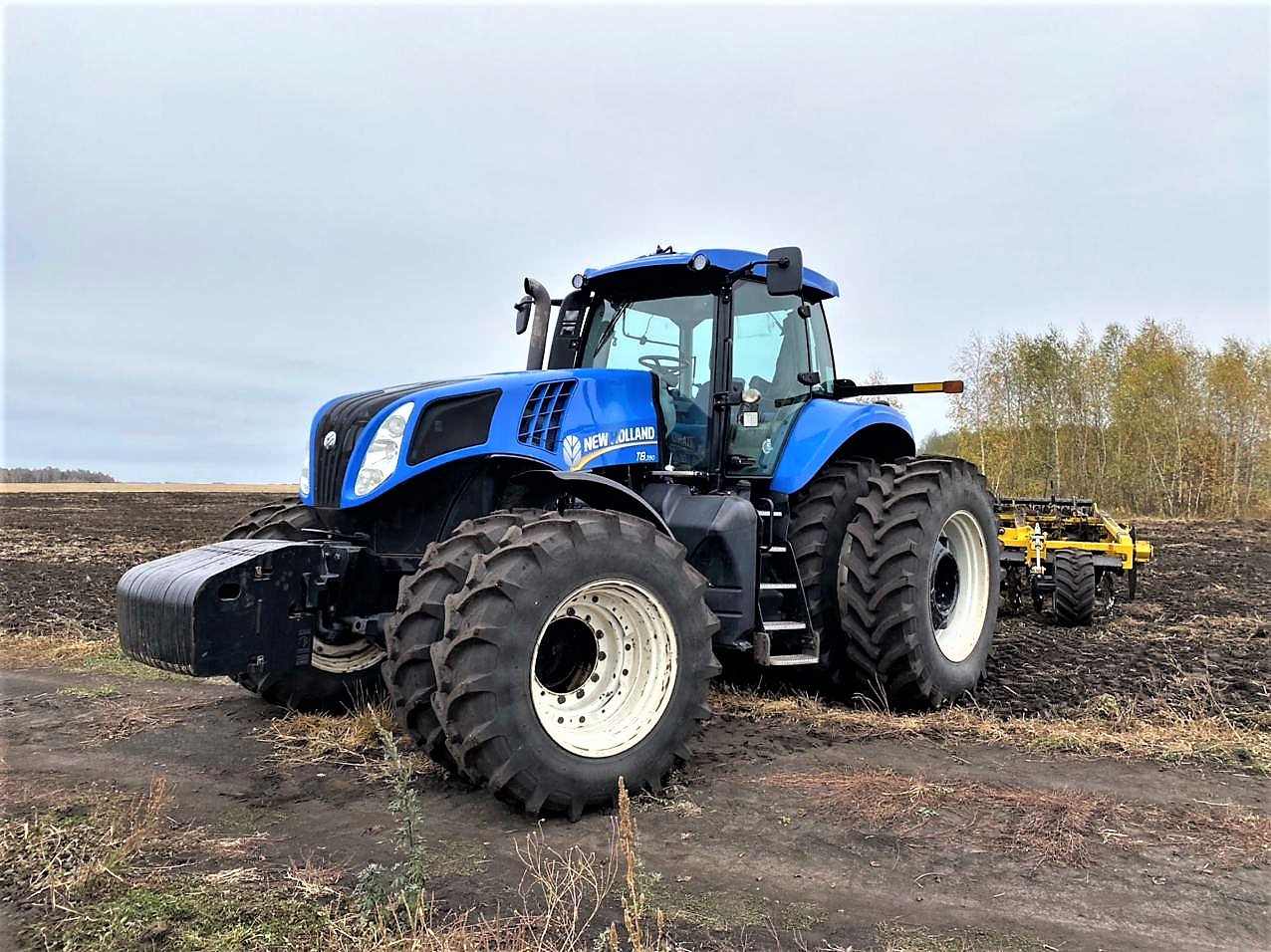 New Holland T8 390